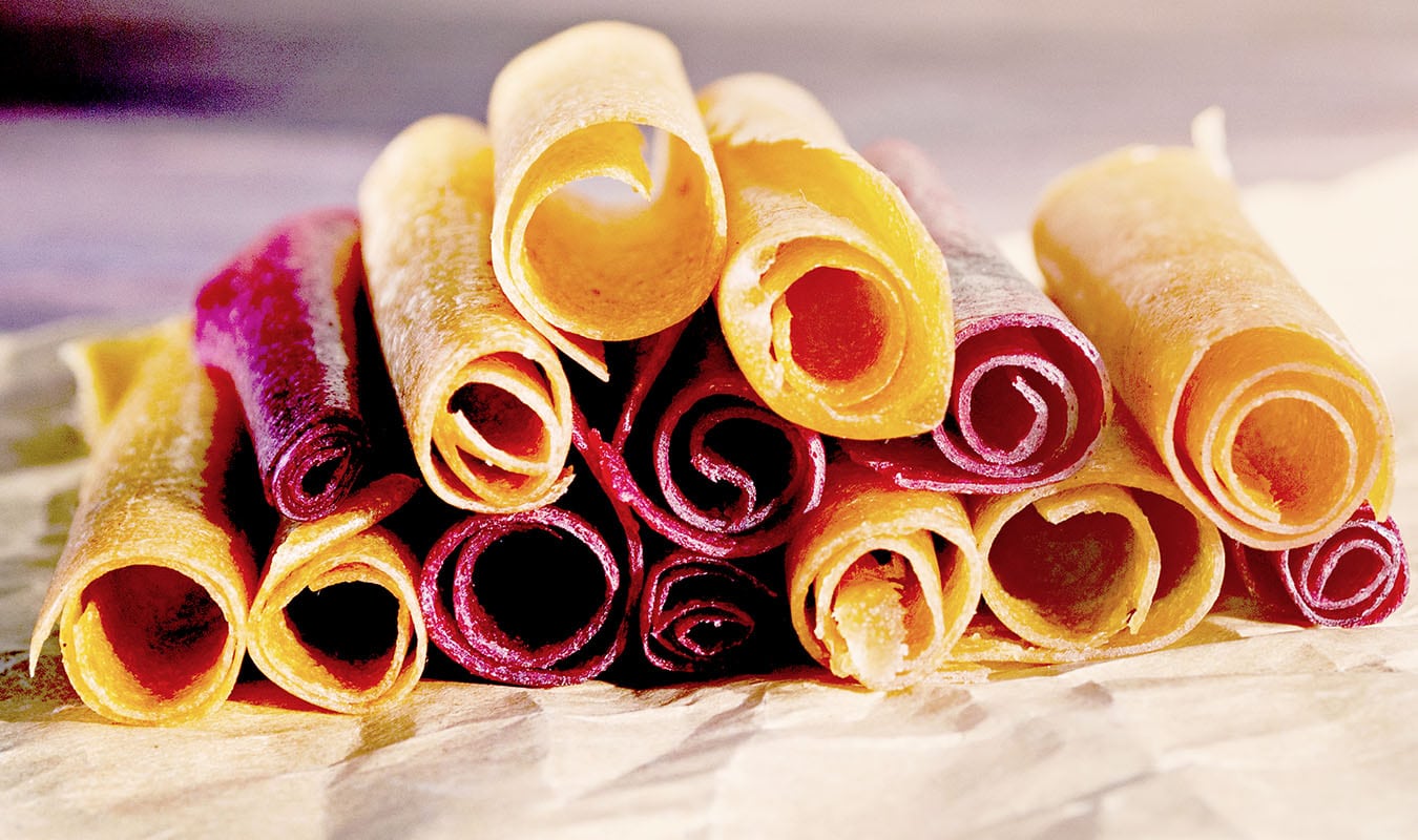 Easy Oven-Baked Fruit Roll Ups: Healthy & Kid-Approved Snack